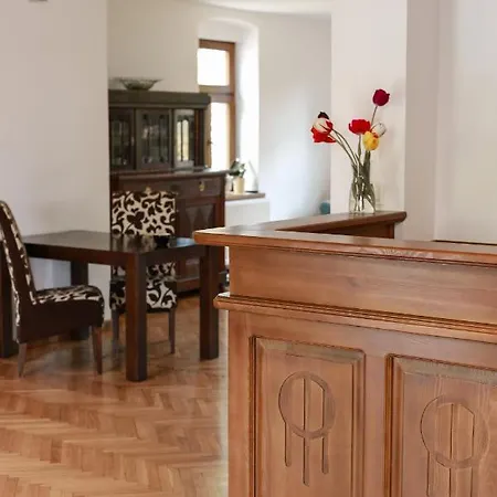 Ośrodek wypoczynkowy Maria W Lewinie Kłodzkim - Maria Iii *