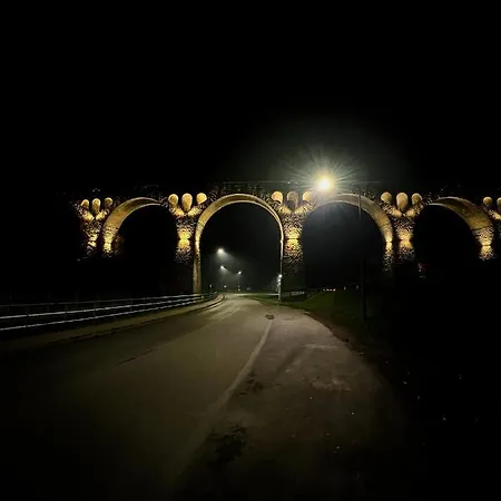 Maria W Lewinie Kłodzkim - Maria Iii Ośrodek wypoczynkowy *