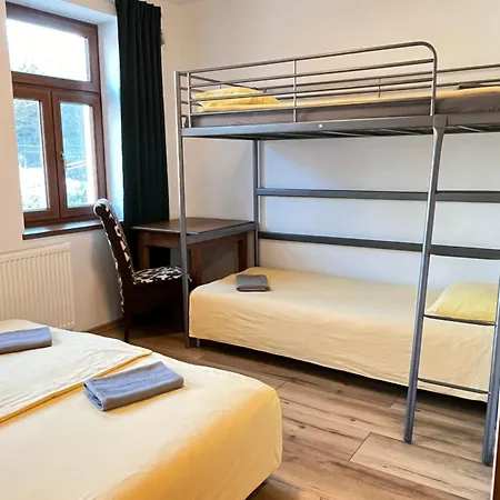 Ośrodek wypoczynkowy Maria W Lewinie Kłodzkim - Maria Iii *