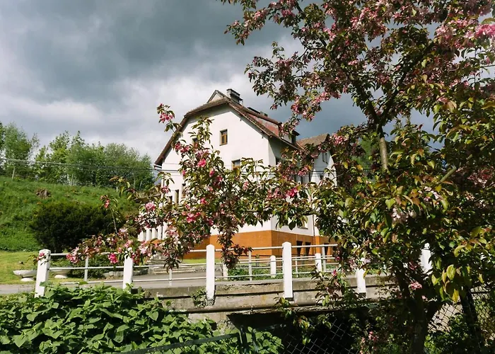 Resort Osrodek Wypoczynkowy Maria W Lewinie Klodzkim - Maria I Lewin Klodzki